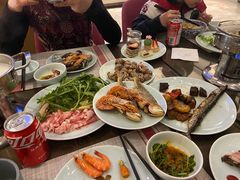 -飨食汇全日制餐厅·昆山皇冠假日酒店(九方店)