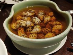 古越陈酿煮花螺-杭州西子湖四季酒店·金沙厅