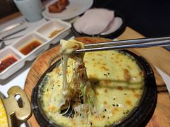 炸鸡爱上芝士-猪啊牛呀羊啊铜盘烤肉(正大广场店)