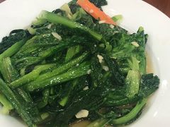 蒜蓉油麦菜-煲煲掂风味煲仔饭餐厅(西区店)