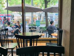 靠窗位-81BAKERY(大学路店)