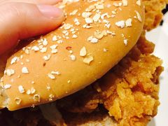 香辣鸡腿堡-肯德基(新凌云店)