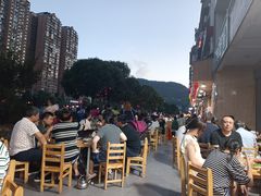 -宏兴烤鱼山庄(宣恩总店)