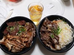 -難波肉劇場