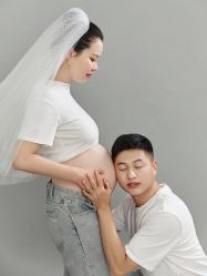 点击看大图 -专注孕妇照亲子照·纪田摄影