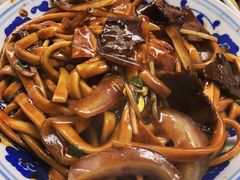 -珠宝街老左杂酱面馆