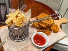 -上海锦江汤臣洲际大酒店柒酒廊