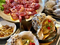 -围炉肉舍•炭烤活鳗•丹东海鲜烤肉(步行街店)