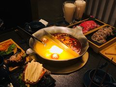 -湊湊火锅·茶憩(打浦桥日月光店)