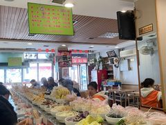自助取餐区-就这家旋转小火锅(西安路罗斯福店)