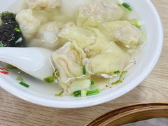 虾肉馄饨-新丰小吃(中山中路分店)