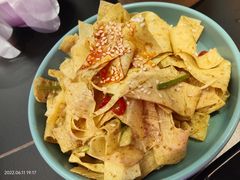 -多嘴超级肉蟹煲(中街恒隆故宫店)