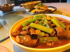 -龙门阵茶屋川菜馆(武康路店)