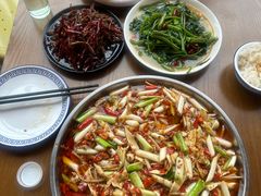 -邱金小炒·30 年盐帮江湖菜(自贡店)