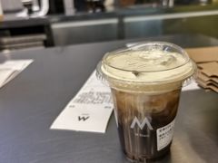 -M Stand(南京紫峰大厦店)