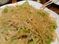-东来菜馆•手抓海鲜家常菜•海鲜锅贴(鸽子窝店)