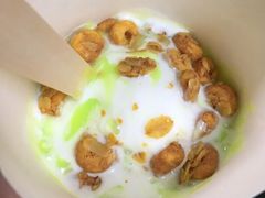 酸奶葡萄燕麦麦旋风-麦当劳(苏宁广场店)