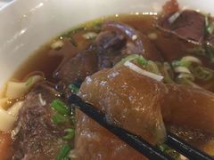 -天下三绝 牛肉面/红酒