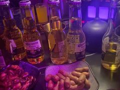 -赤红音乐现场(浦东金桥路店)