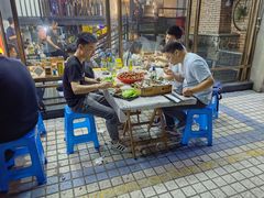 -云晓光头烧烤吧(盛夏店)