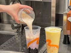 -CoCo都可(湖滨银泰店B区店)