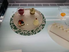 -潮一不贰·法式甜品·生日蛋糕·西式简餐(外滩店)