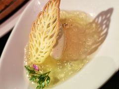 豆奶冰淇淋燕窝-wann lounge 低温慢煮牛排·清吧