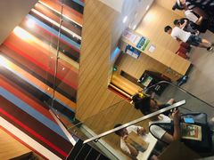 -麦当劳(乳山路店)