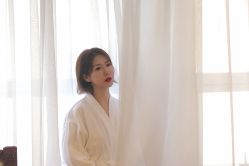 -欣薇婚纱(新源乐汇城店)