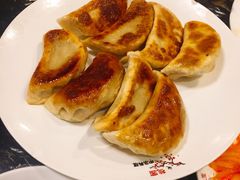 辣白菜煎饺-桃园中华料理炸酱面(燕儿岛路店)