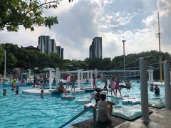 -热带风暴水上乐园