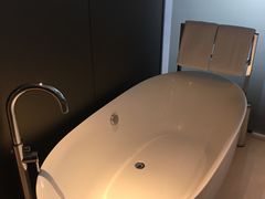 -广州天河希尔顿酒店