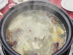 -花苑美食横琴生蚝火锅(拱北粤华路店)