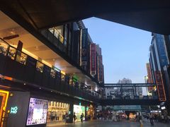 -江燕路万科里