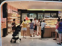 门面-Bread Talk 面包新语(荟聚店)