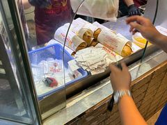 -Bánh Mì Huynh Hoa
