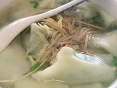 -笑来喜馄饨小笼工坊店(湖滨街店)