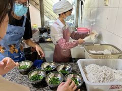 -正宗杨记普洱酸醋米线(总店)