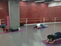 -舞霖精灵国际舞蹈教育中心(华创生活广场店)