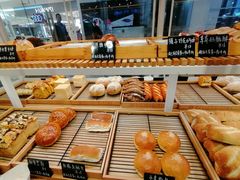 -焙丽拾光(麦凯乐直营店)