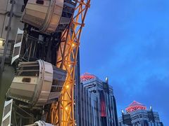 -影汇之星8字形摩天轮