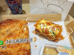 -85度C(生甜甜圈研究工坊·上海平凉店)