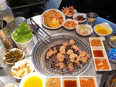 -韩聚屋韩国烤肉餐厅(新北万达店)