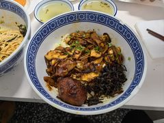 蛤蜊猪肝面-沪西老弄堂面馆(定西路店)