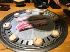 -极简·炭火烤肉主题餐厅·龙虾烧烤·烤羊排(宝龙店)