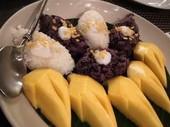 芒果糯米饭-Ruen Urai