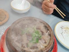 -石锅坛肉(广场店)