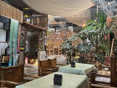 -Jungle Kitchen