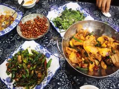 -记忆湘菜馆(芙蓉镇店)