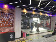 -UP健身私教馆(海岸城店)